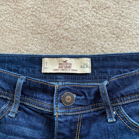 Hollister Jrs 1 Distressed Fringe Cuff Midi Shorts - Picture 7 of 7